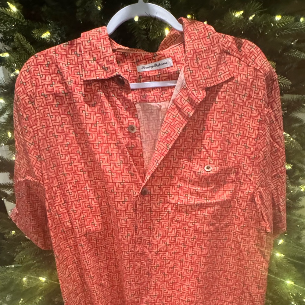 Tommy Bahama - Men’s Short Sleeve Shirt